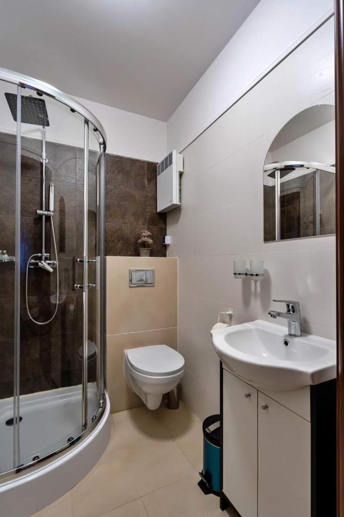 Apartamenty Wakacyjna Wioska Ngo 20M Od Suntago Mszczonów Exterior foto
